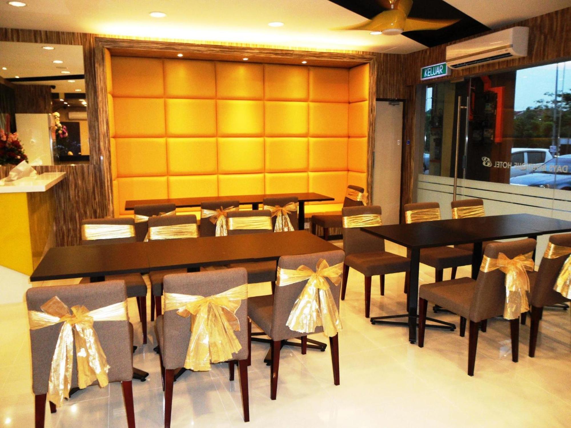 Eight Days Boutique Hotel - Mount Austin Johor Bahru Eksteriør bilde