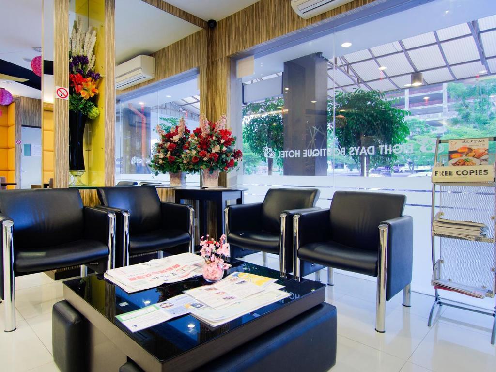 Eight Days Boutique Hotel - Mount Austin Johor Bahru Eksteriør bilde