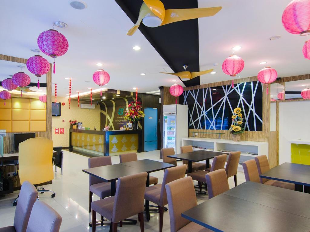 Eight Days Boutique Hotel - Mount Austin Johor Bahru Eksteriør bilde