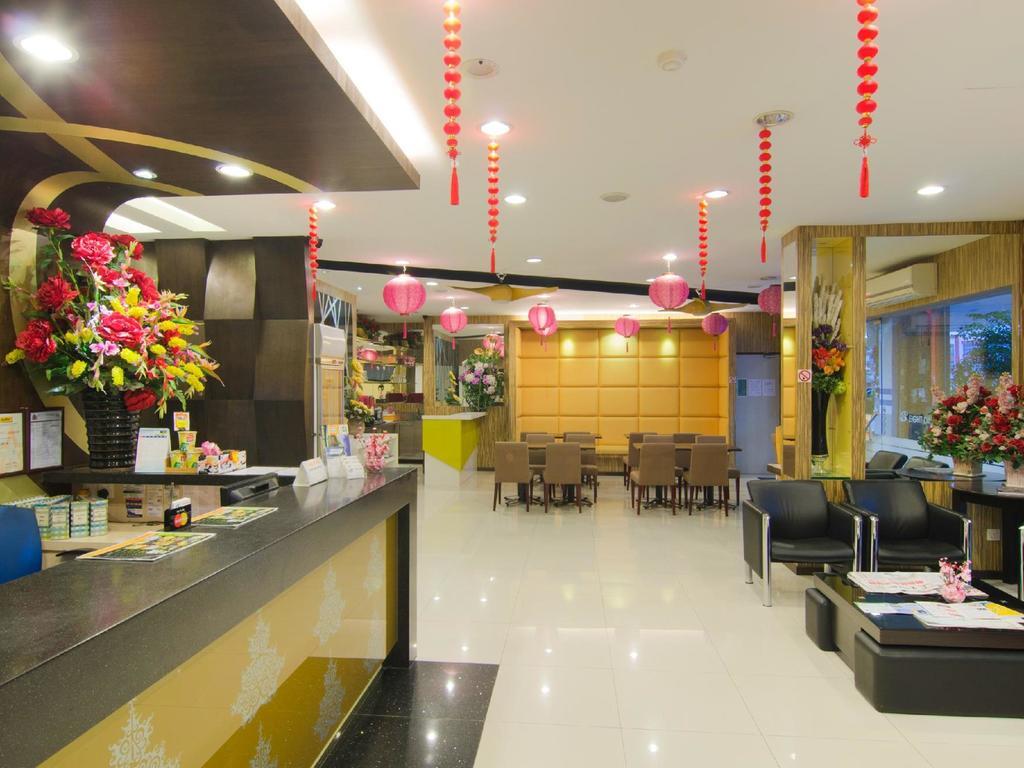 Eight Days Boutique Hotel - Mount Austin Johor Bahru Eksteriør bilde